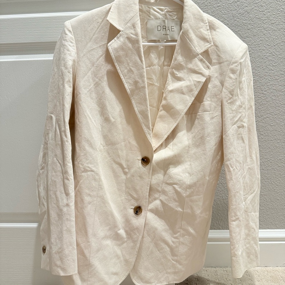 Drae Korea Cream Blazer